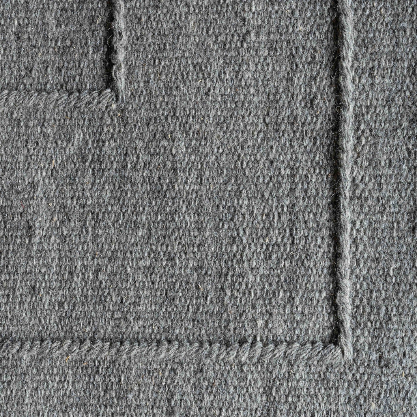 Handcrafted Silver Grey Wool Rug
