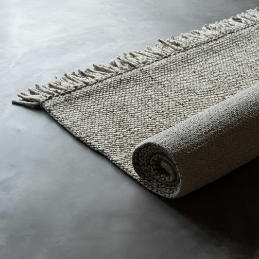Simplicity Handcrafted Ivory Brown Wool Rug