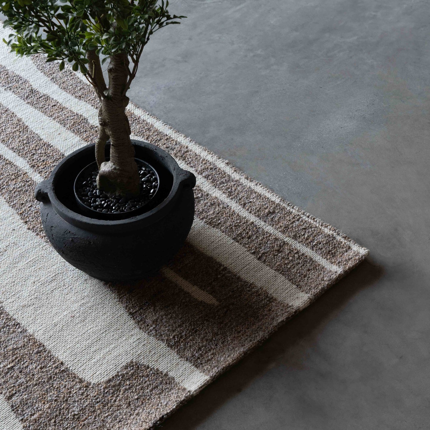 Ivory Brown Handcrafted Beige and Brown Wool Rug -101 Rug
